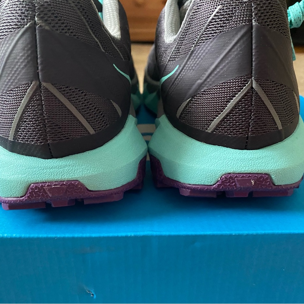 NWT HOKA “Torrant” Women Athletic shoes - Picture 2 of 8